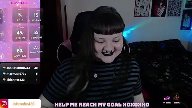 Bdsm_and_fries webcam