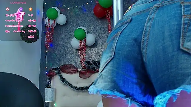 Cloeandtyfanny webcam