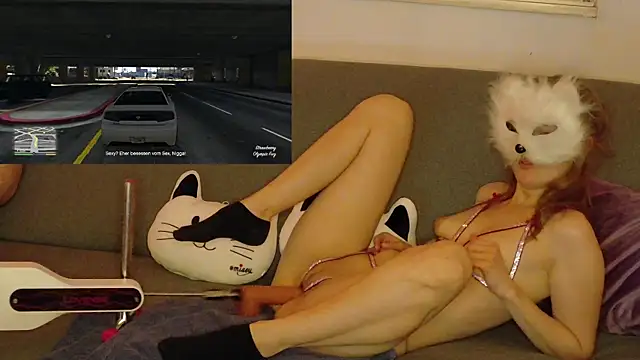 cute-little-lea webcam