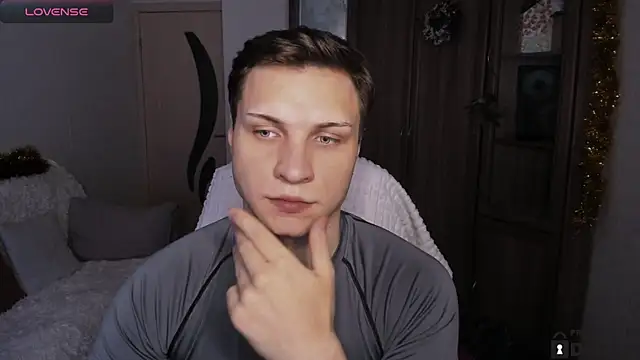 handsome_guy01 webcam