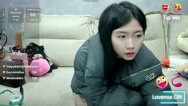 美女xiaoLI-2025在线直播