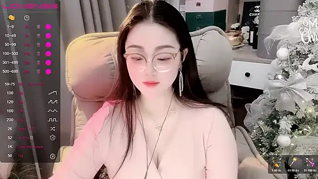 Monica-666888- webcam