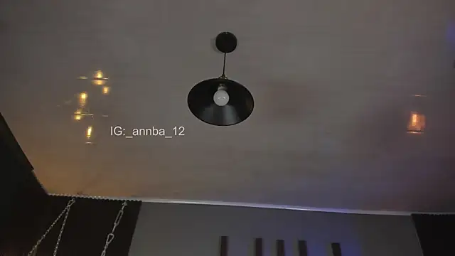 annie_barozzi webcam