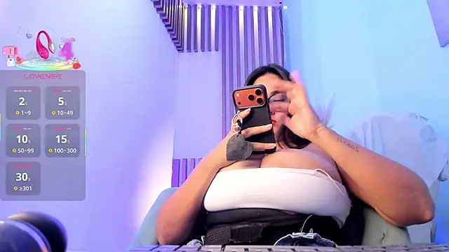 CelesteBrucee webcam