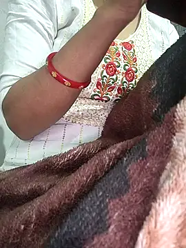 LOVELYKAJALBHABHI webcam