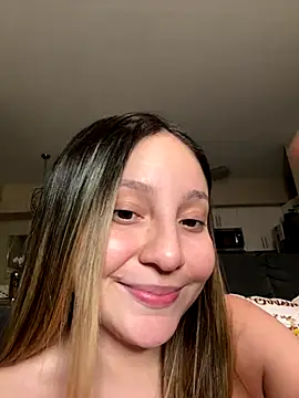 yourlilsecreet webcam