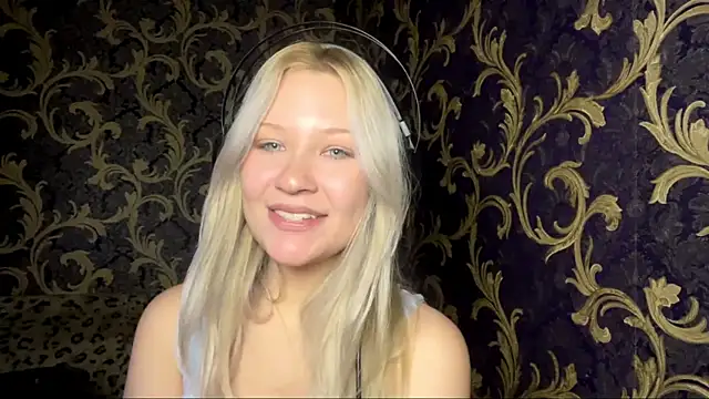 Cira_BabyFace webcam