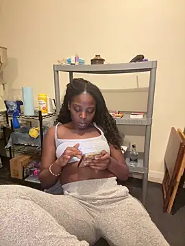 choclatepeaach webcam