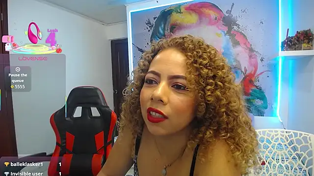 thalia_mills19 webcam