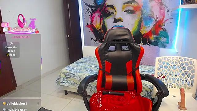 thalia_mills19 webcam