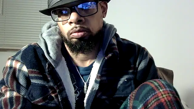 WhiskeyWood_DuhGOD webcam