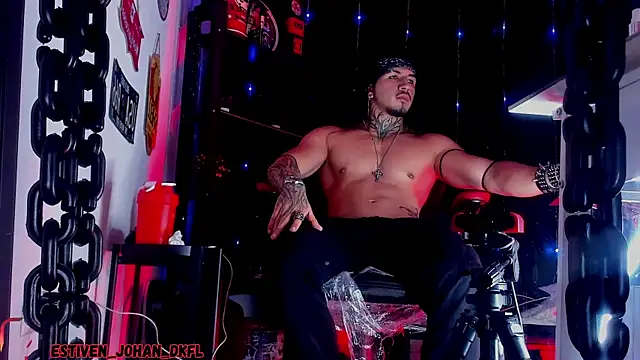 the_beast_master_ webcam