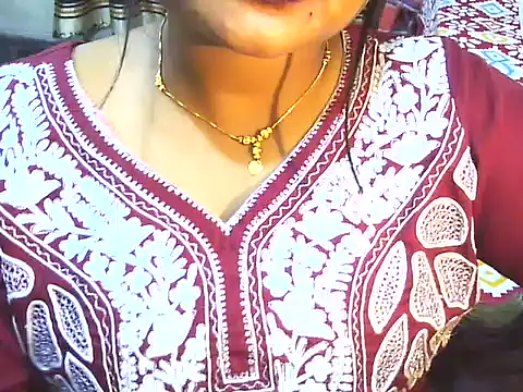 Nusrat_Faria07 webcam