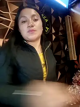 EllaCute_Young webcam