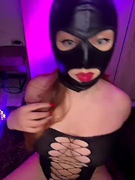MasterAlexSlavekate webcam