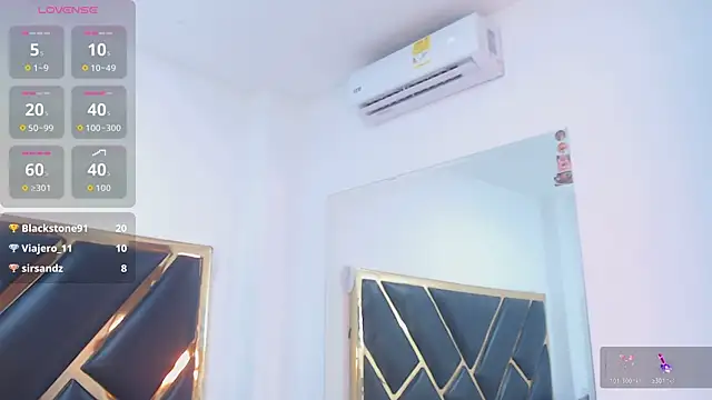 NoahJhonson69 webcam