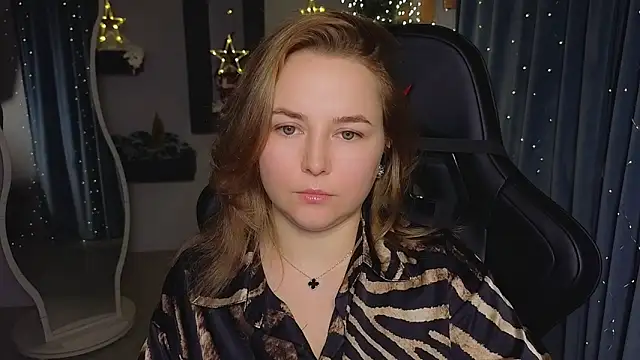 mira_mermayd - Mira_Mermayd's free webcam - UK Sex Cams