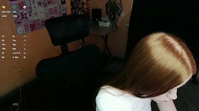 Alice_ShyFox webcam
