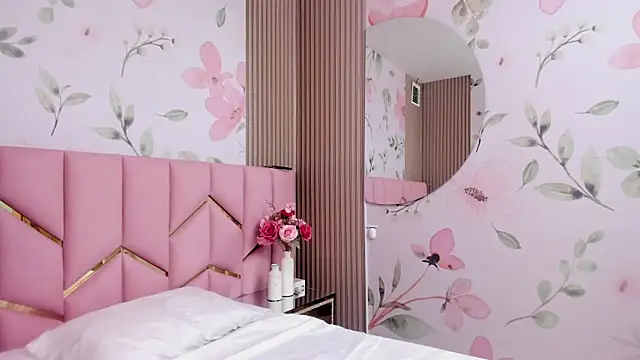 Saritasweet18 webcam