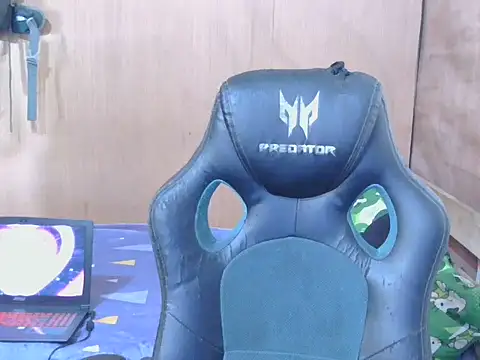 hugekenbigcock webcam