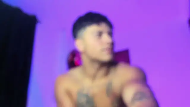 Dominic_Biker__ webcam