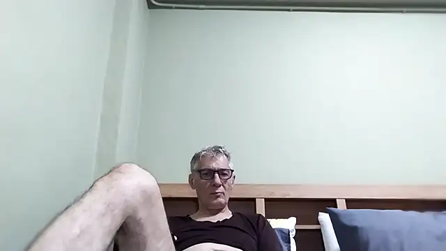 BIGUNCUTHARDCOCK webcam