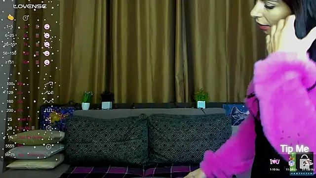 Rita_lovvylyou webcam