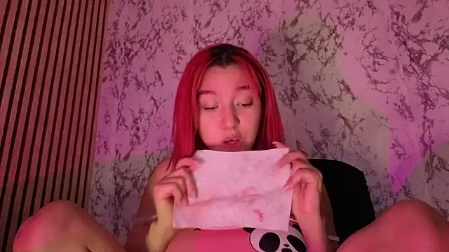 sweetcherryyy_ webcam