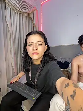 Alice_Dark21 webcam