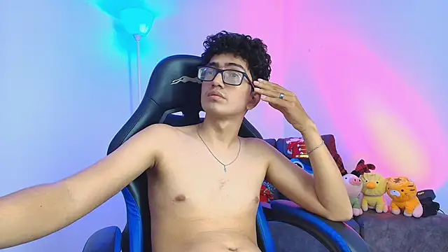 TylerWhite_ webcam