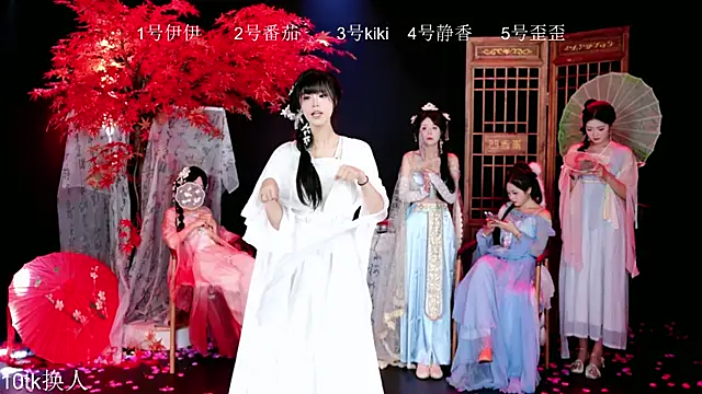 Shiny-girl7788 webcam