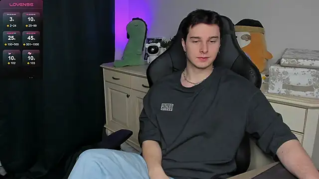 Preview of vincent_strong