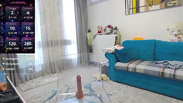 ScarletTemptations webcam