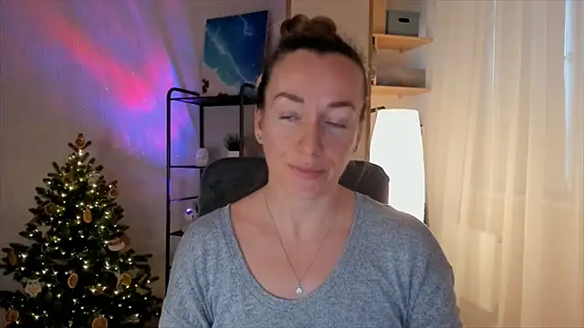 RebeccaMartinez webcam