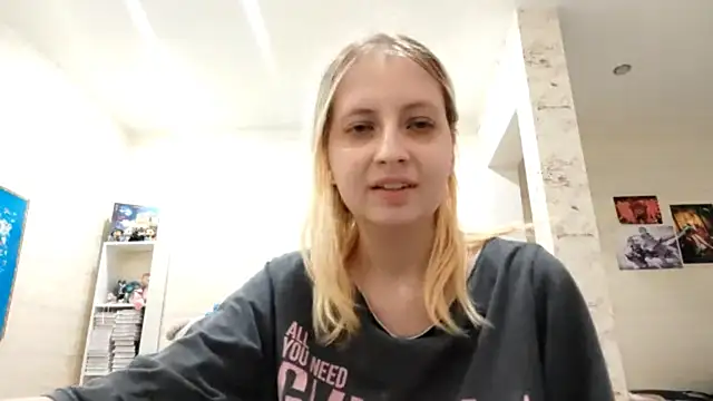 Mona_Bergytas webcam