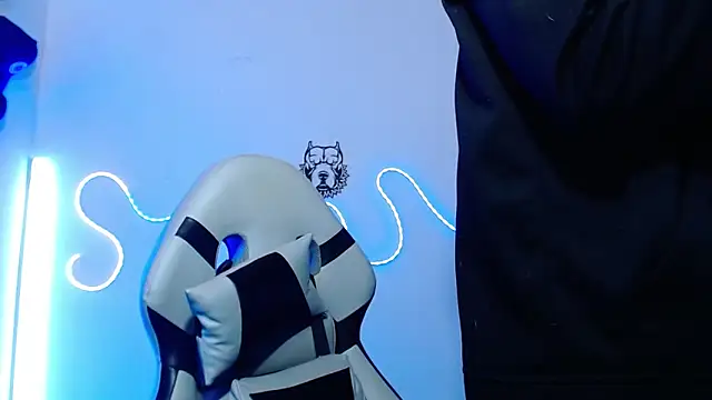 sebastian_horny webcam