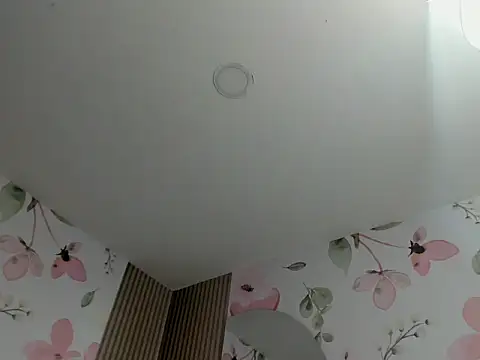 Saritasweet18 webcam