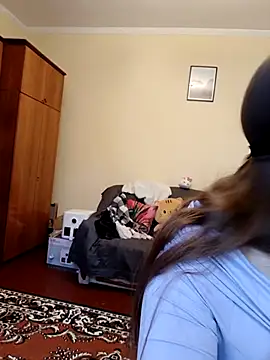 ShyPampBlondie webcam