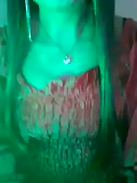 Cutie-Whiskey1 webcam