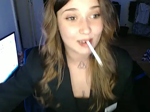 AlienforTwenty webcam