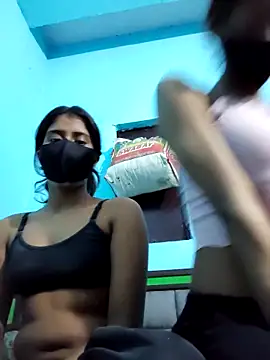 Aaradhya-Rani webcam