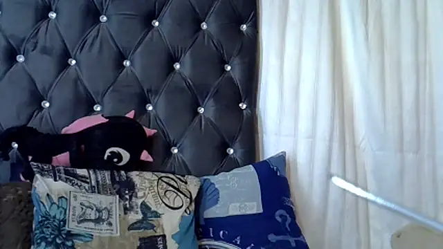 BIG_BOOBSxXxX webcam