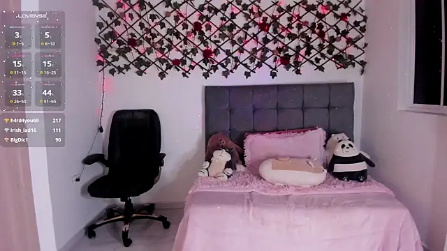 Karly_Closson webcam