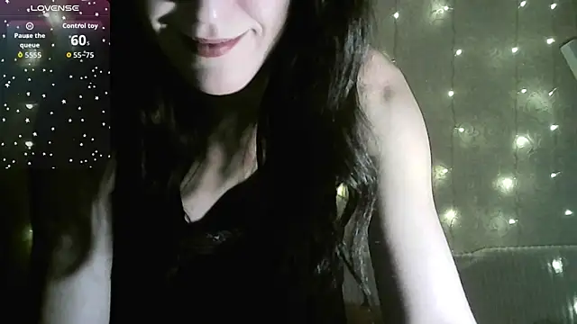 MarieODahliaS webcam