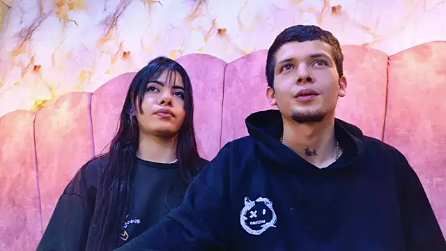 CharlotteandTaylorr webcam