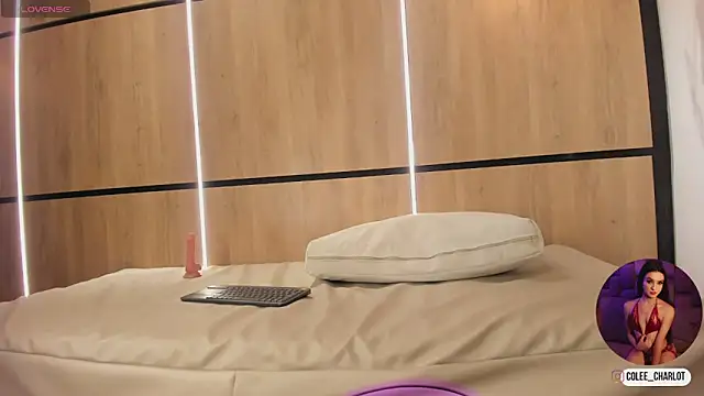 charlotte_colee webcam