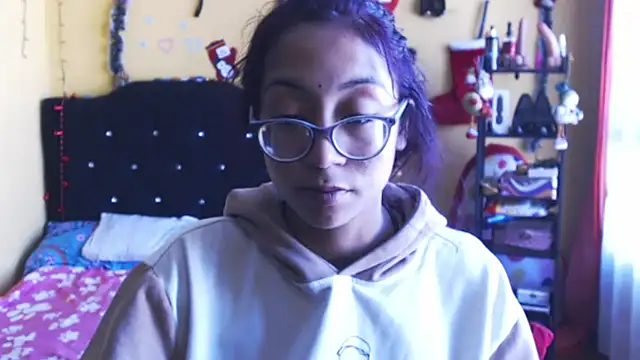 Violet_And_Smith webcam