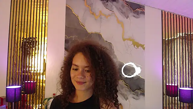 MiticaBrennet_ webcam