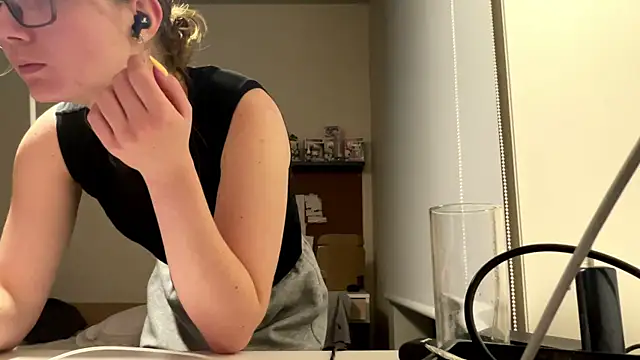 Callmeee_star webcam