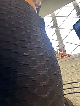 salome_korland - SALOME_KORLAND's free webcam - UK Sex Cams